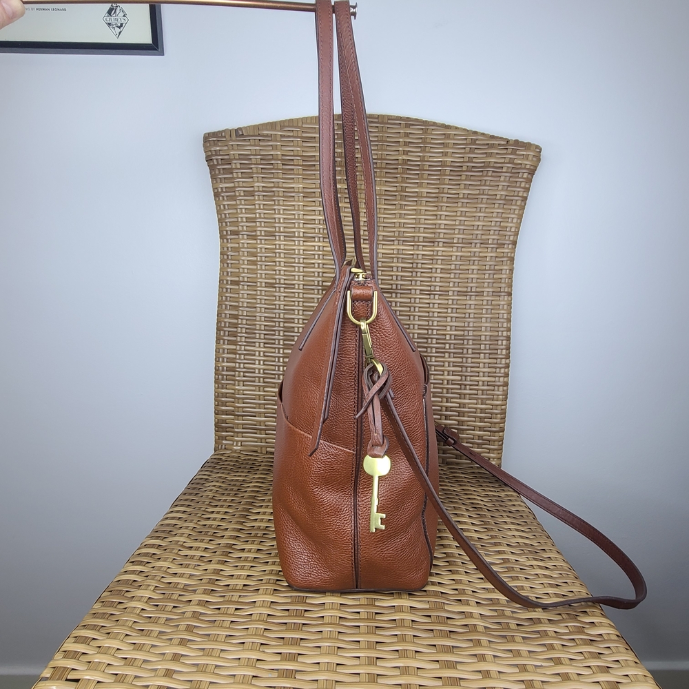 Fossil Evelyn Tote Shoulder Crossbody Bag Leather Brown Gold Hardware NWOT - Picture 5 of 15